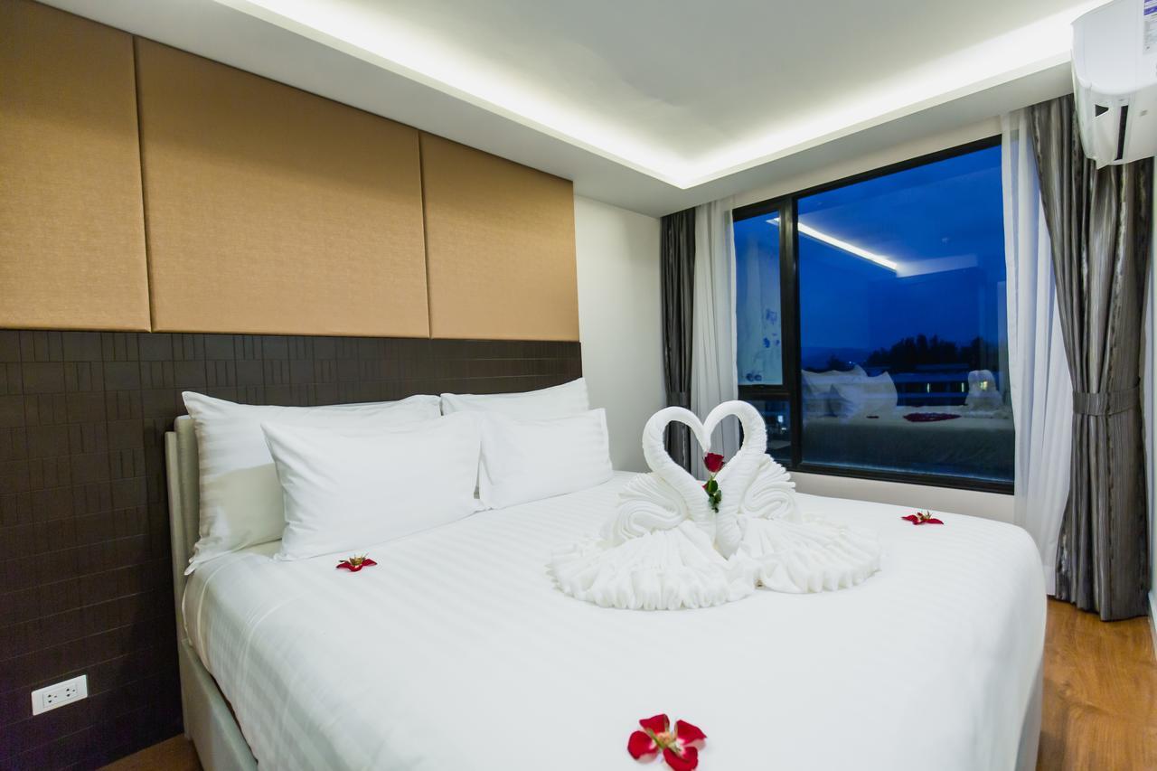 Апарт отель The Aristo By Holy Cow, 4-Br Loft, 150 M2, Pool View Сурин-Бич Экстерьер фото